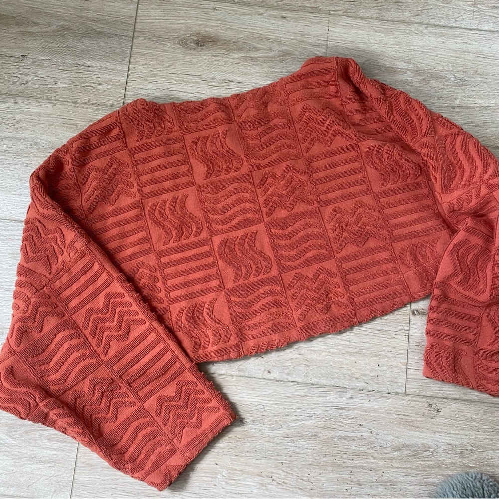 Lucy Folk Spritz Cropped Cotton-Terry Sweater - Picture 7 of 8